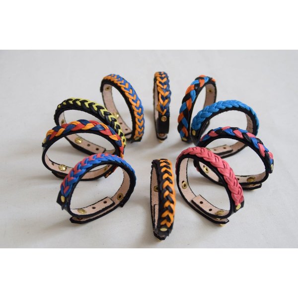 bracelet cuir tress&eacute; 2 couleurs