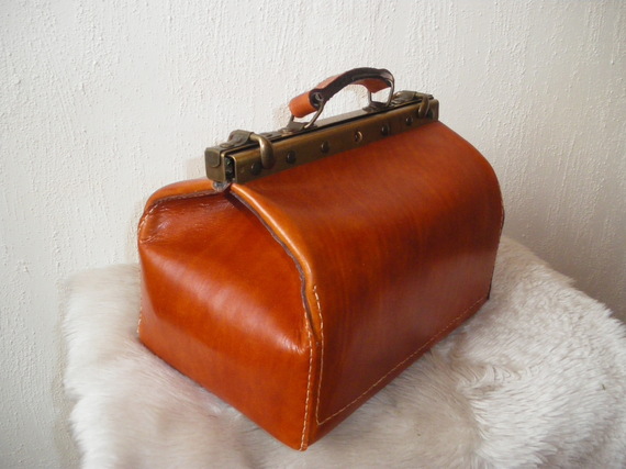 Vintage-Reisetasche aus handgefertigtem Leder